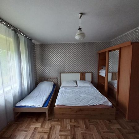 Wiejski Relax Pod "Zelaznym Szlakiem" ยัสต์แชมเบียซดรุย ภายนอก รูปภาพ