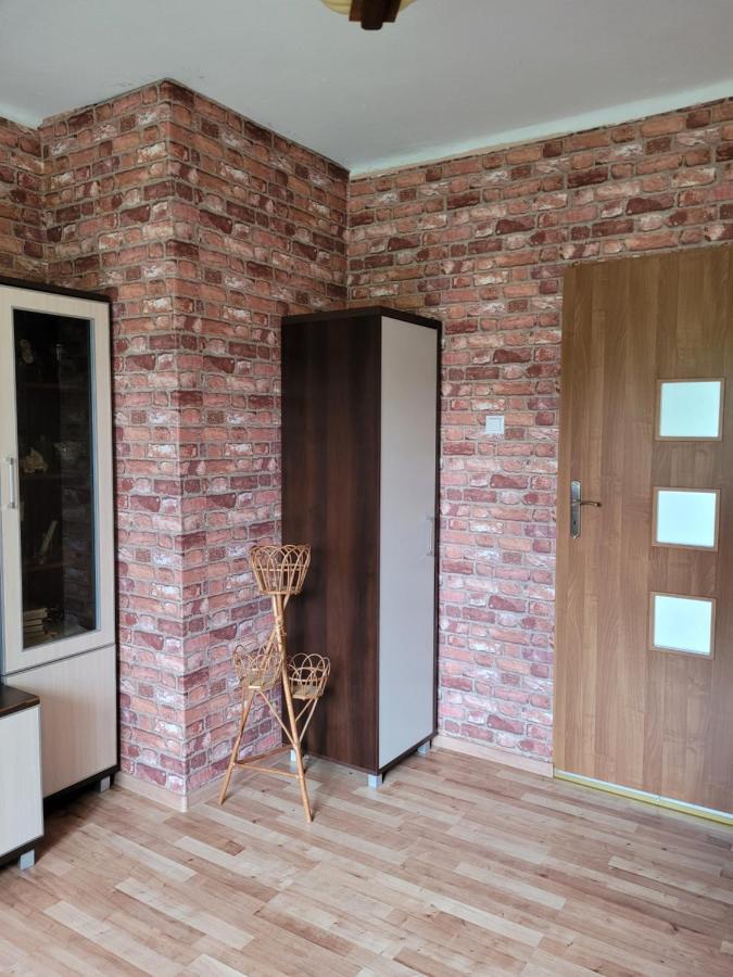 Wiejski Relax Pod "Zelaznym Szlakiem" ยัสต์แชมเบียซดรุย ภายนอก รูปภาพ