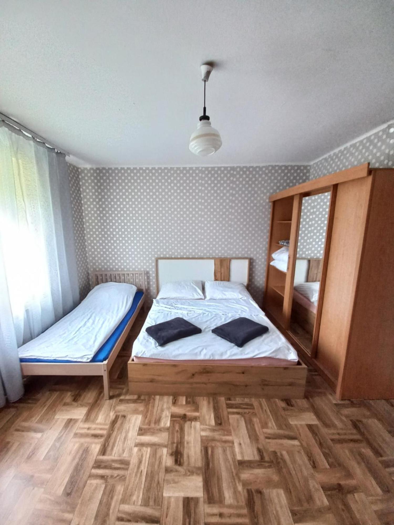 Wiejski Relax Pod "Zelaznym Szlakiem" ยัสต์แชมเบียซดรุย ภายนอก รูปภาพ